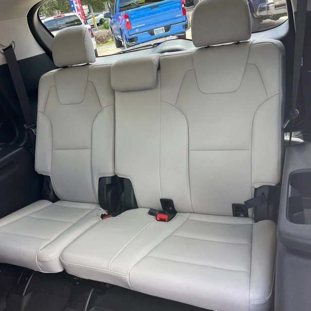 Used 2021 White Kia EX image 13