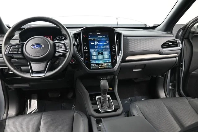 Used 2025 Silver Subaru Limited image 20