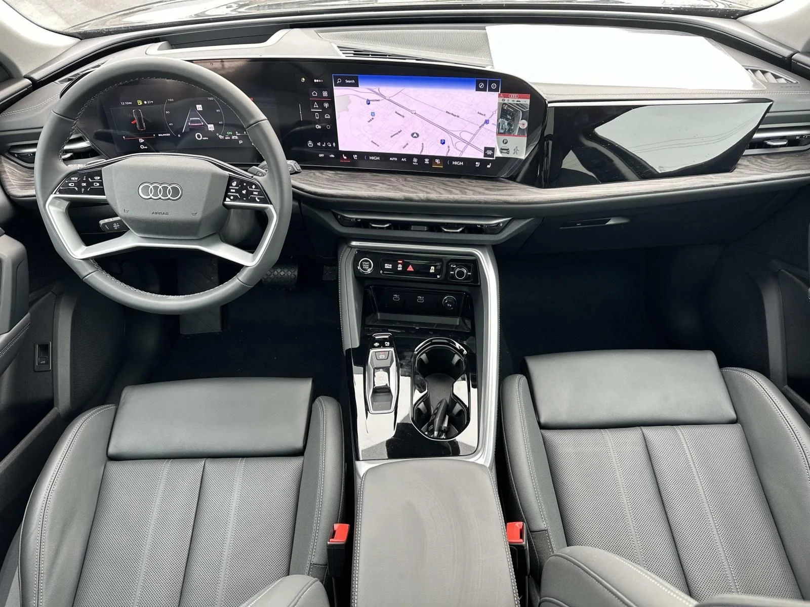 Used 2025 Black Audi  image 27