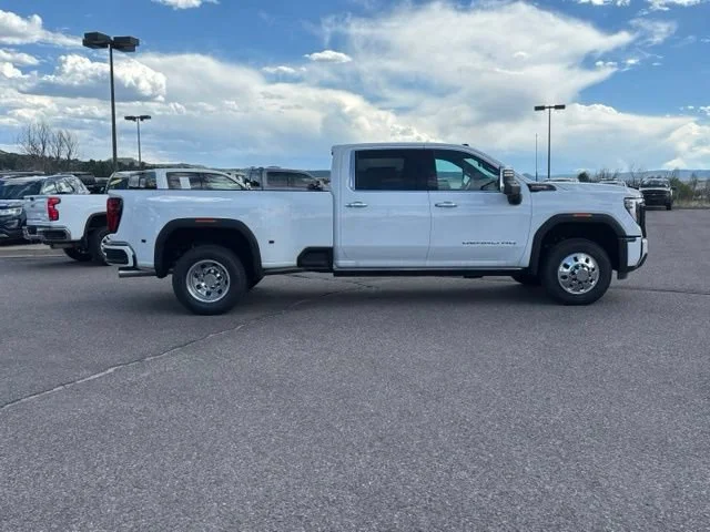 2026 GMC Sierra 3500HD Denali Ultimate - Photo 7