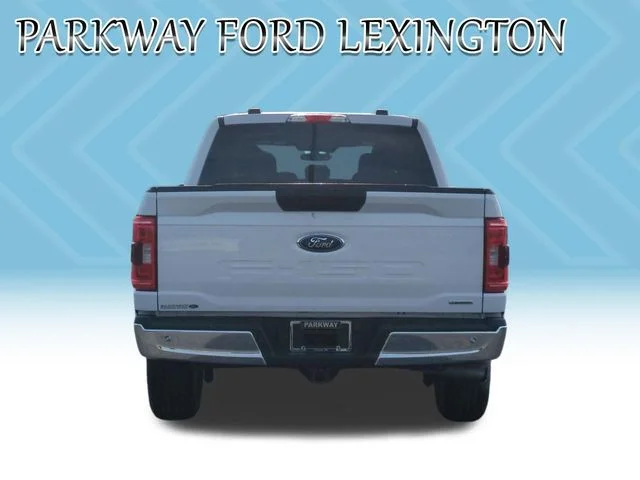 Used 2021 White Ford XLT image 4