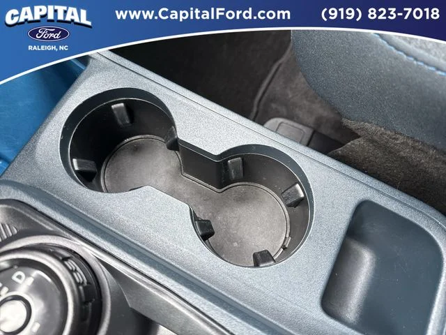 Used 2025 Blue Ford XLT image 31