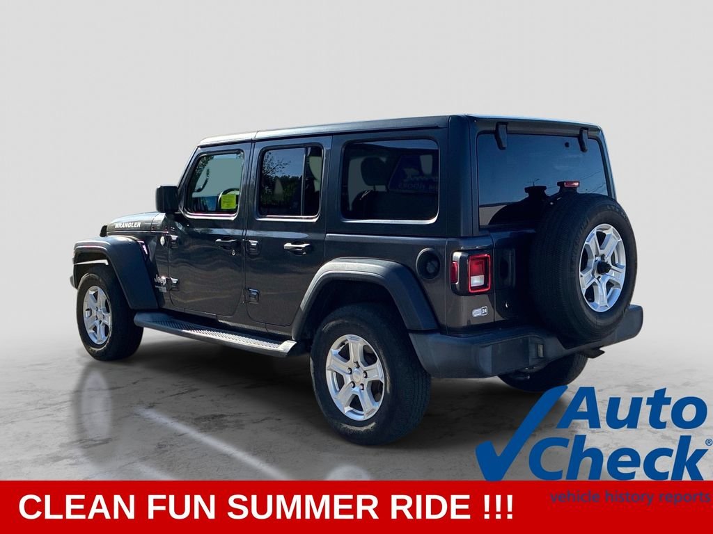 Used 2018 Gray Jeep Unlimited Sport S image 5