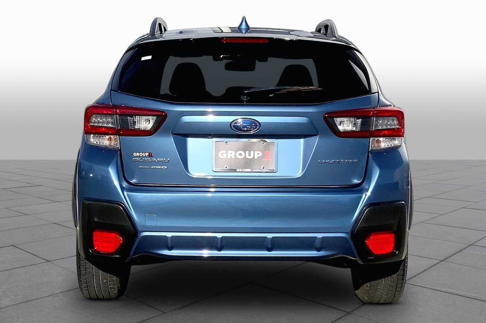 Used 2021 Horizon Blue Pearl Subaru Premium image 7