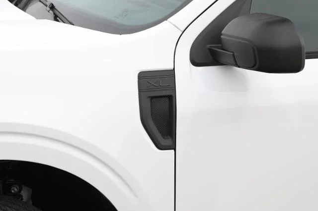 New 2026 Oxford White Ford XL image 6