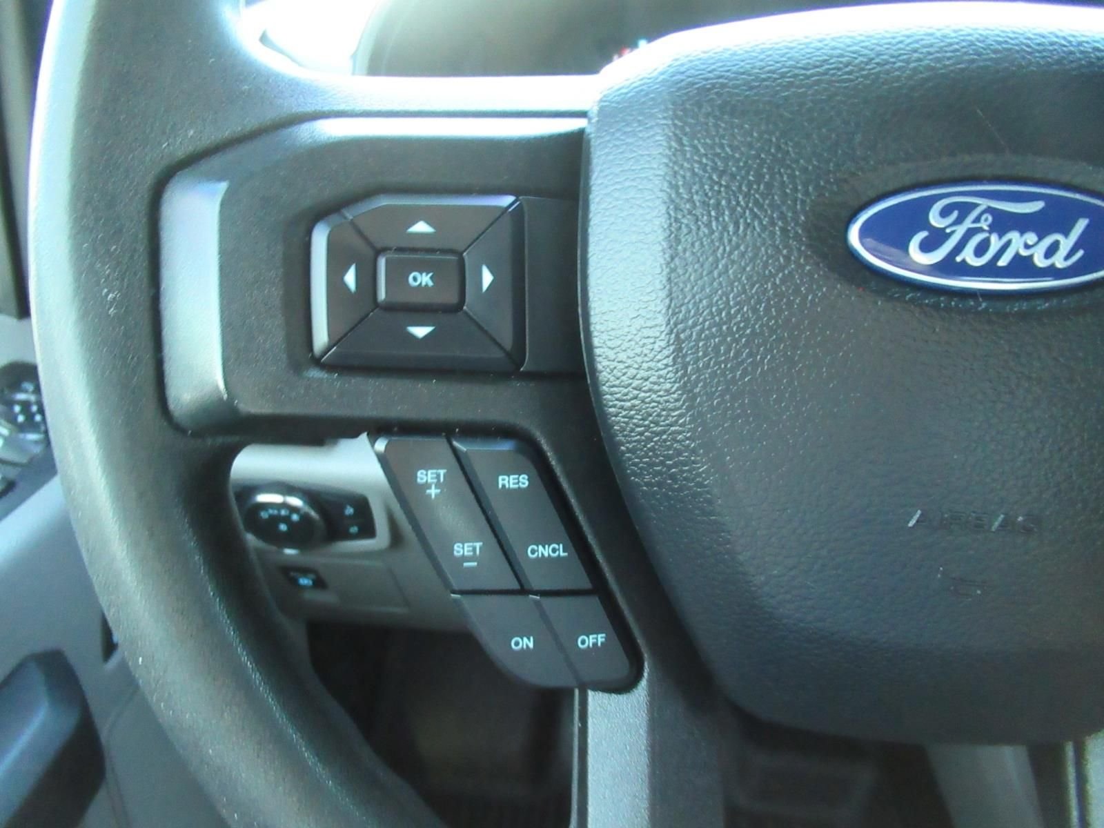Used 2020 Black Ford XL image 25