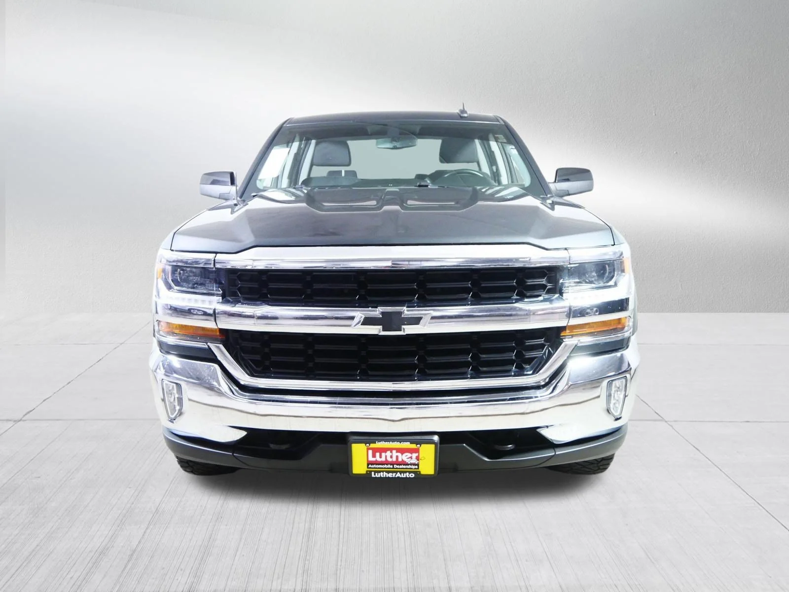 Used 2018 Blue Chevrolet LT image 2