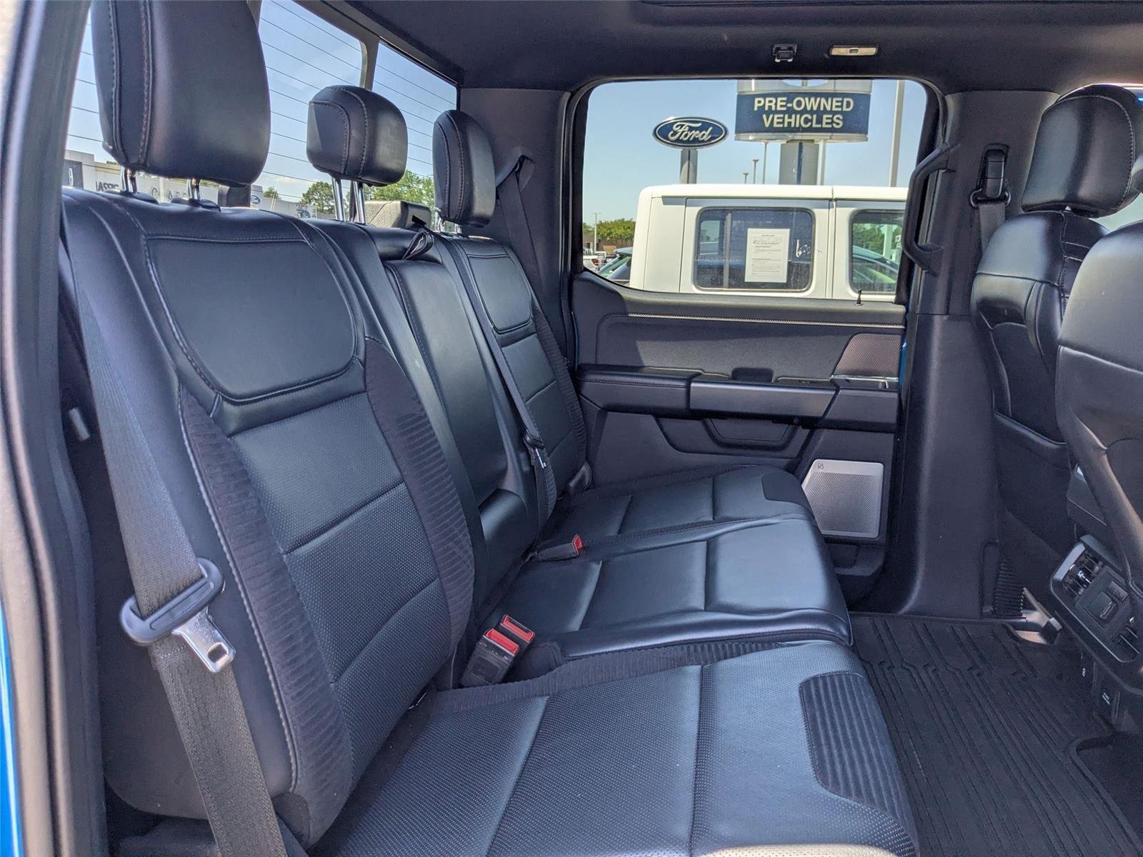 Used 2021 Velocity Blue Metallic Ford Raptor image 29