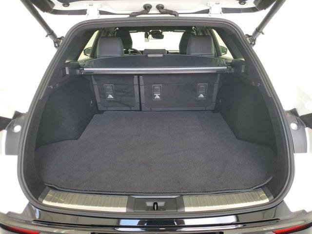 Certified Used 2026 OXYGEN WHITE Toyota  image 32