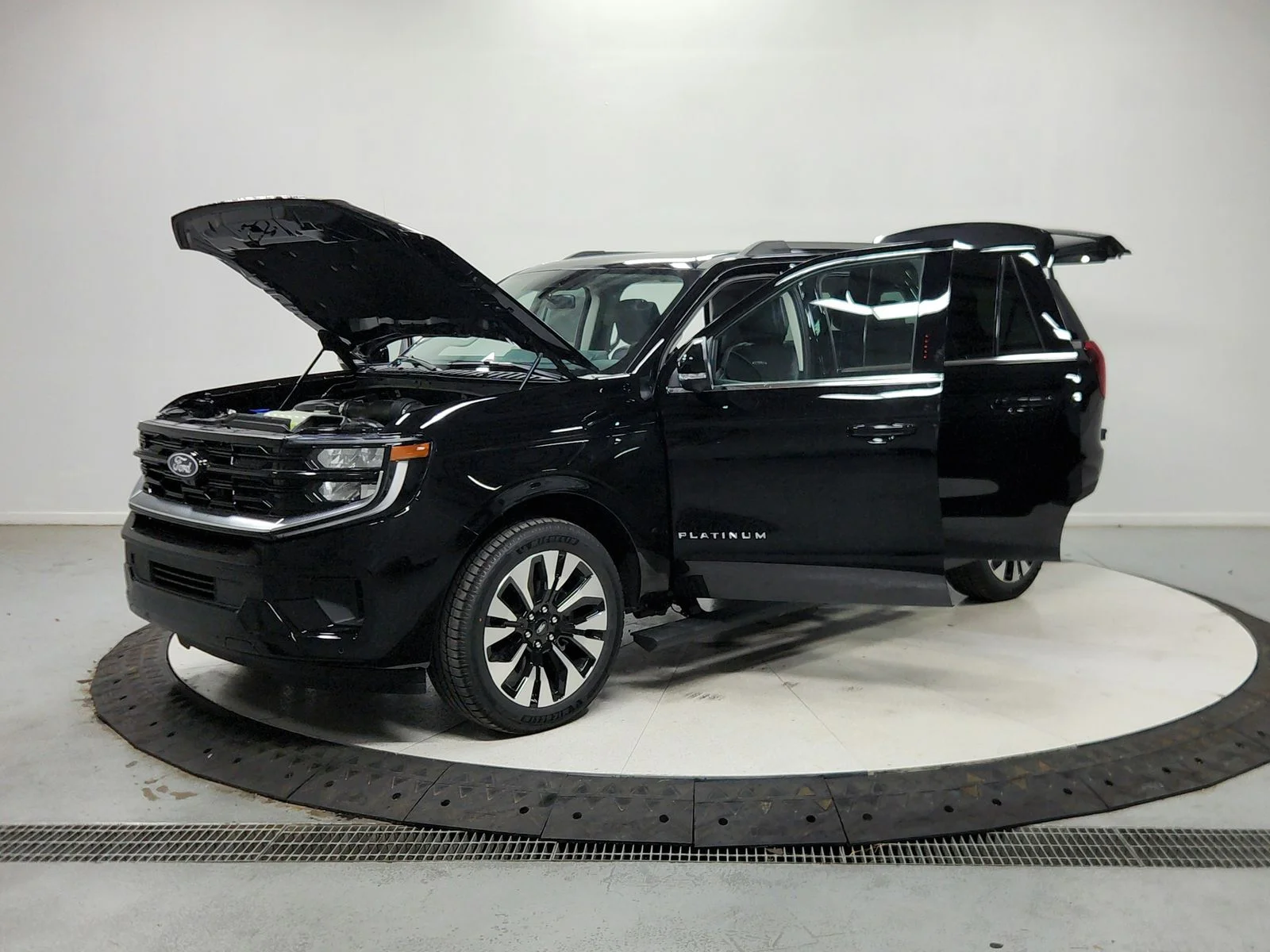 New 2027 Black Ford Platinum image 12