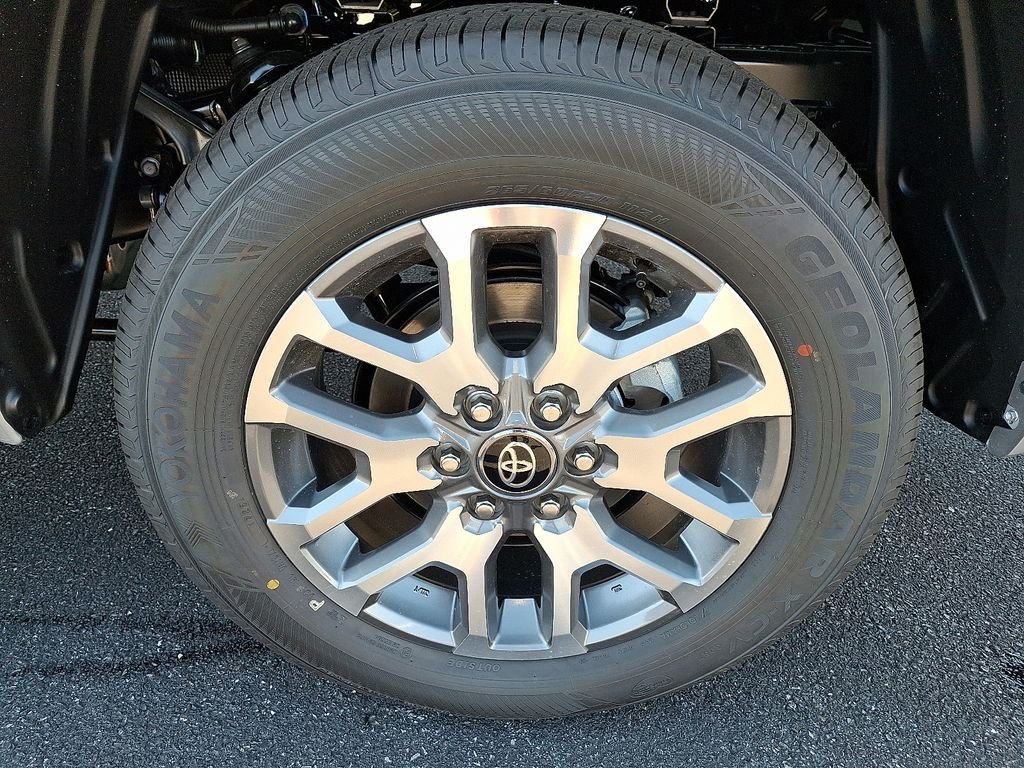 2026 Toyota Tundra 1794 Edition - Photo 18