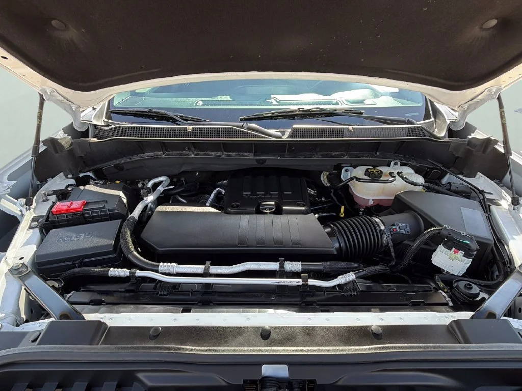 Used 2024 Summit White Chevrolet Custom image 35