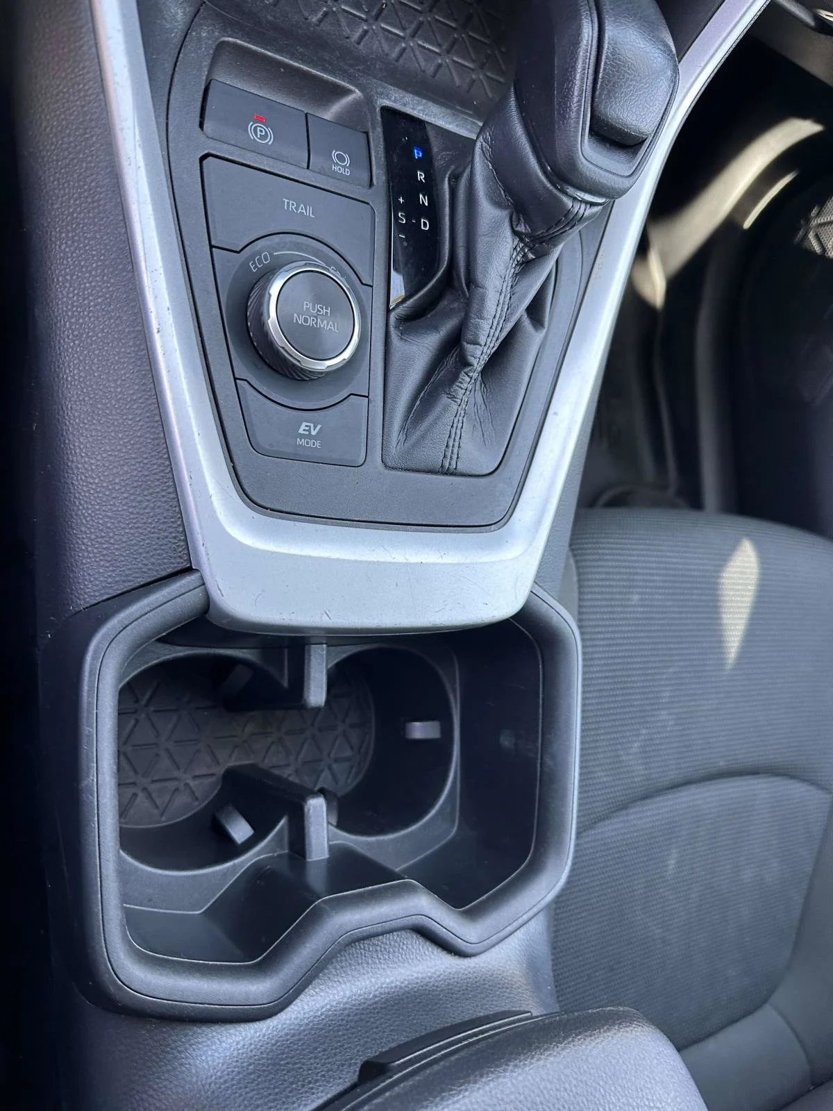 Used 2023 SILVER SKY METALL Toyota Hybrid LE image 36