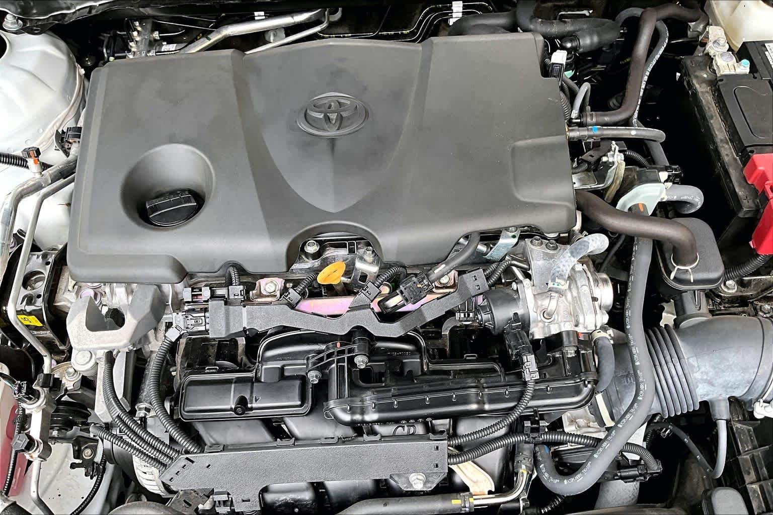 Certified Used 2024 Ice Cap Toyota SE image 33