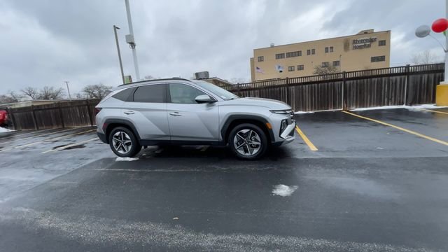 2025 HYUNDAI TUCSON - Image 8