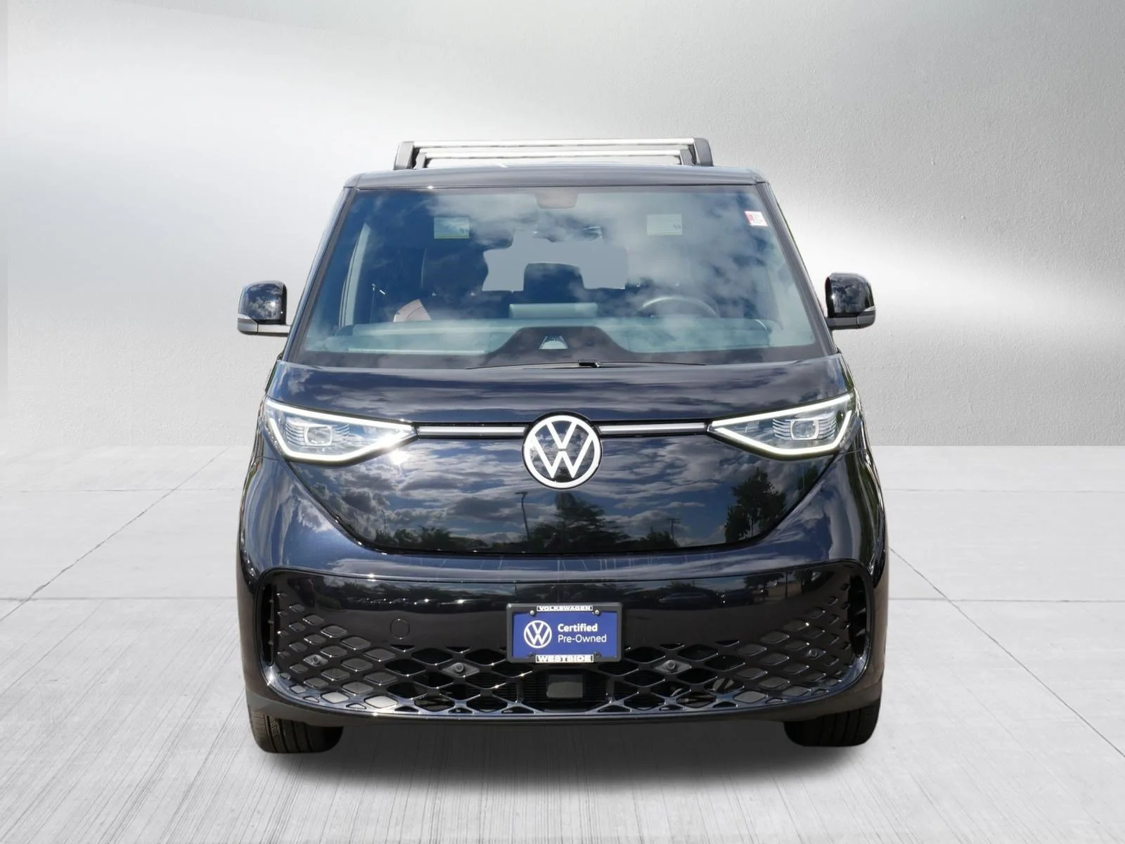 Certified 2025 Volkswagen ID. Buzz PRO S with VIN WVGAWVEB3SH015604 for sale in Saint Louis Park, Minnesota