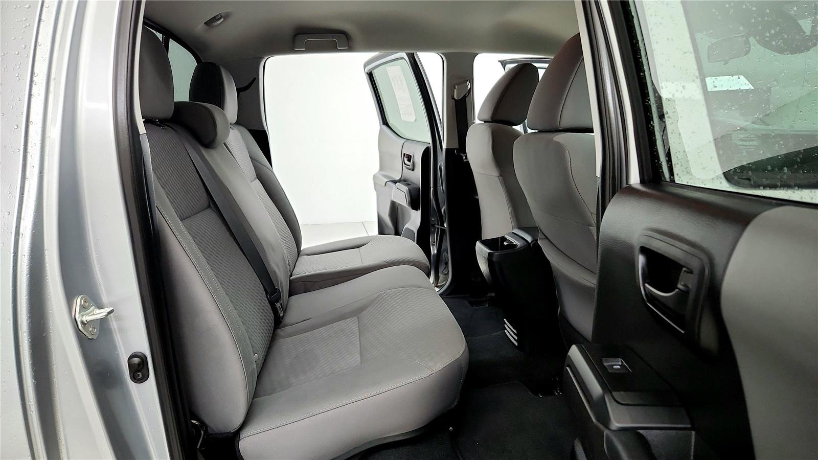 2022 Toyota Tacoma SR - Photo 18