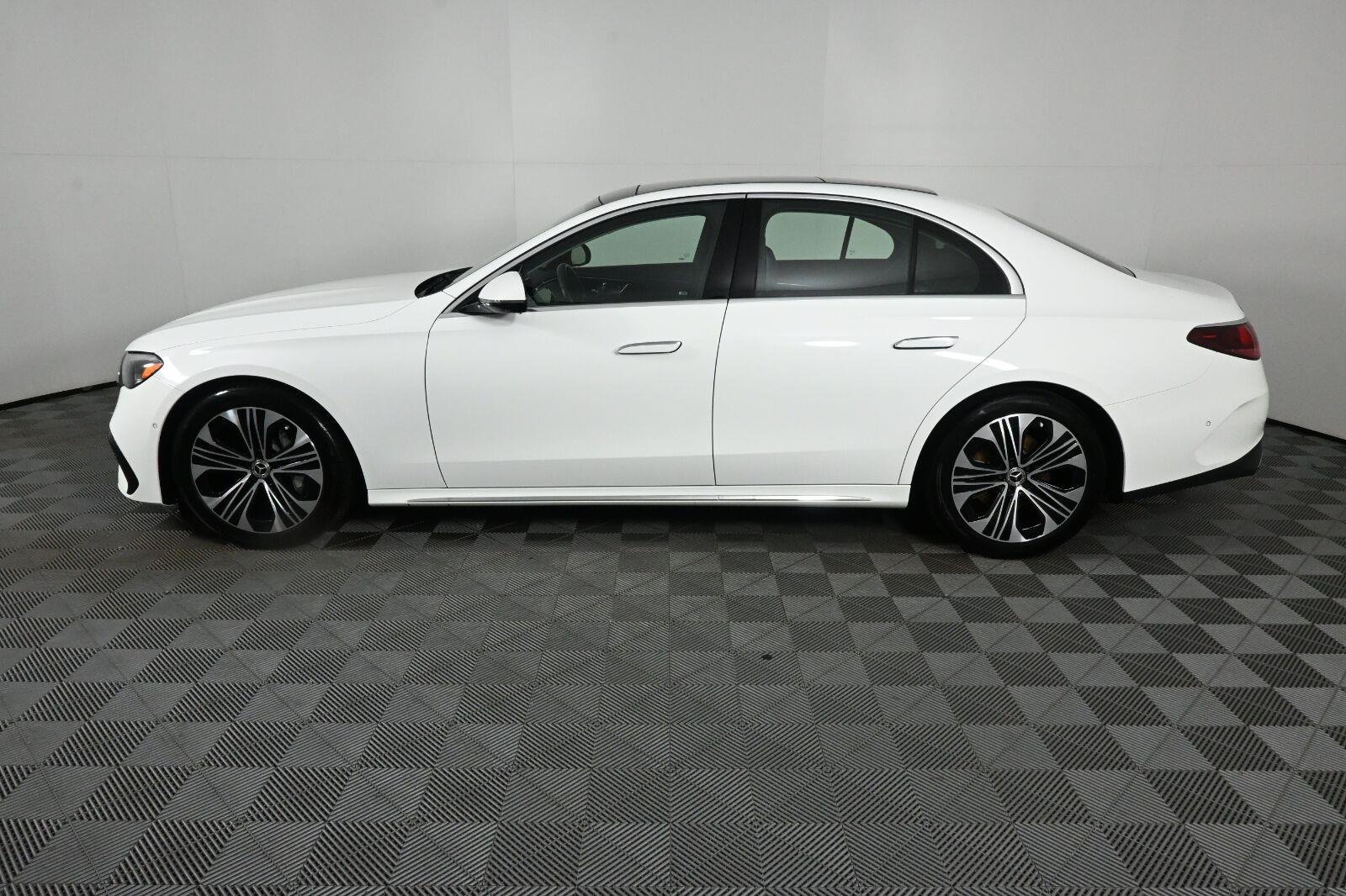 Certified Used 2025 Polar White Mercedes-Benz E 350 image 3