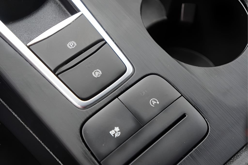 Used 2025 Gray Metallic Ford ST-Line image 29