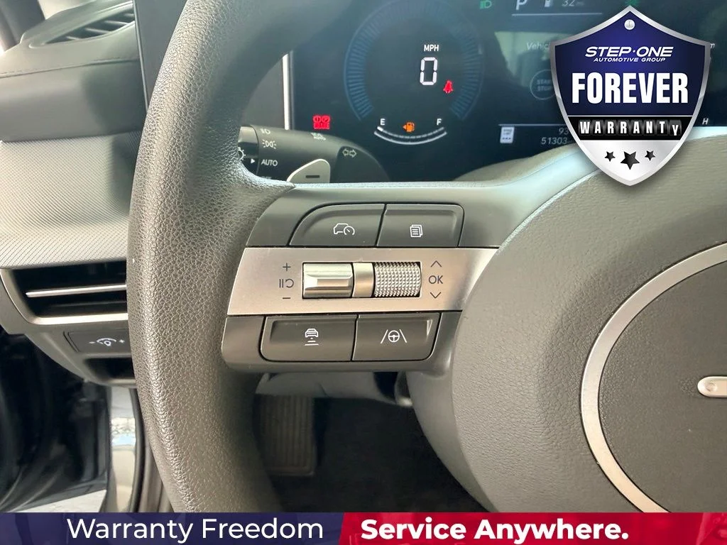 Used 2025 Gray Hyundai SEL image 20