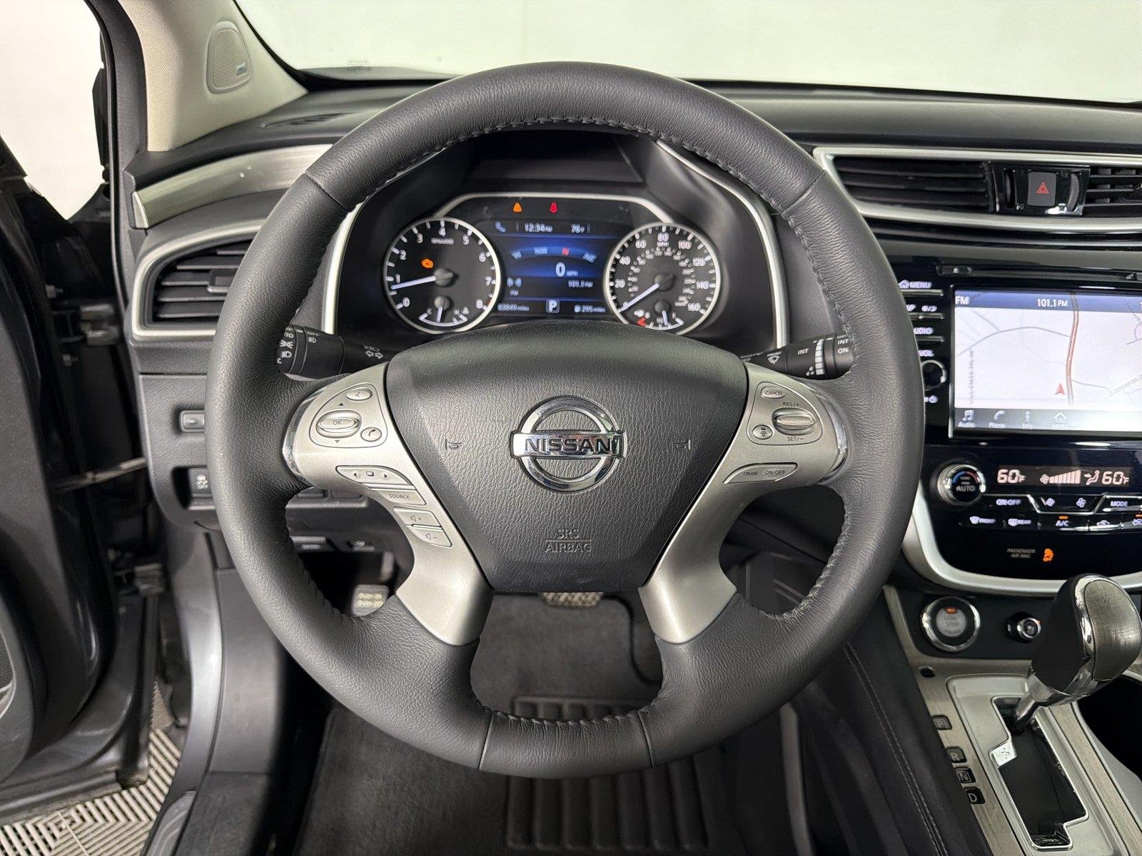 Used 2015 Gray Nissan Platinum image 24