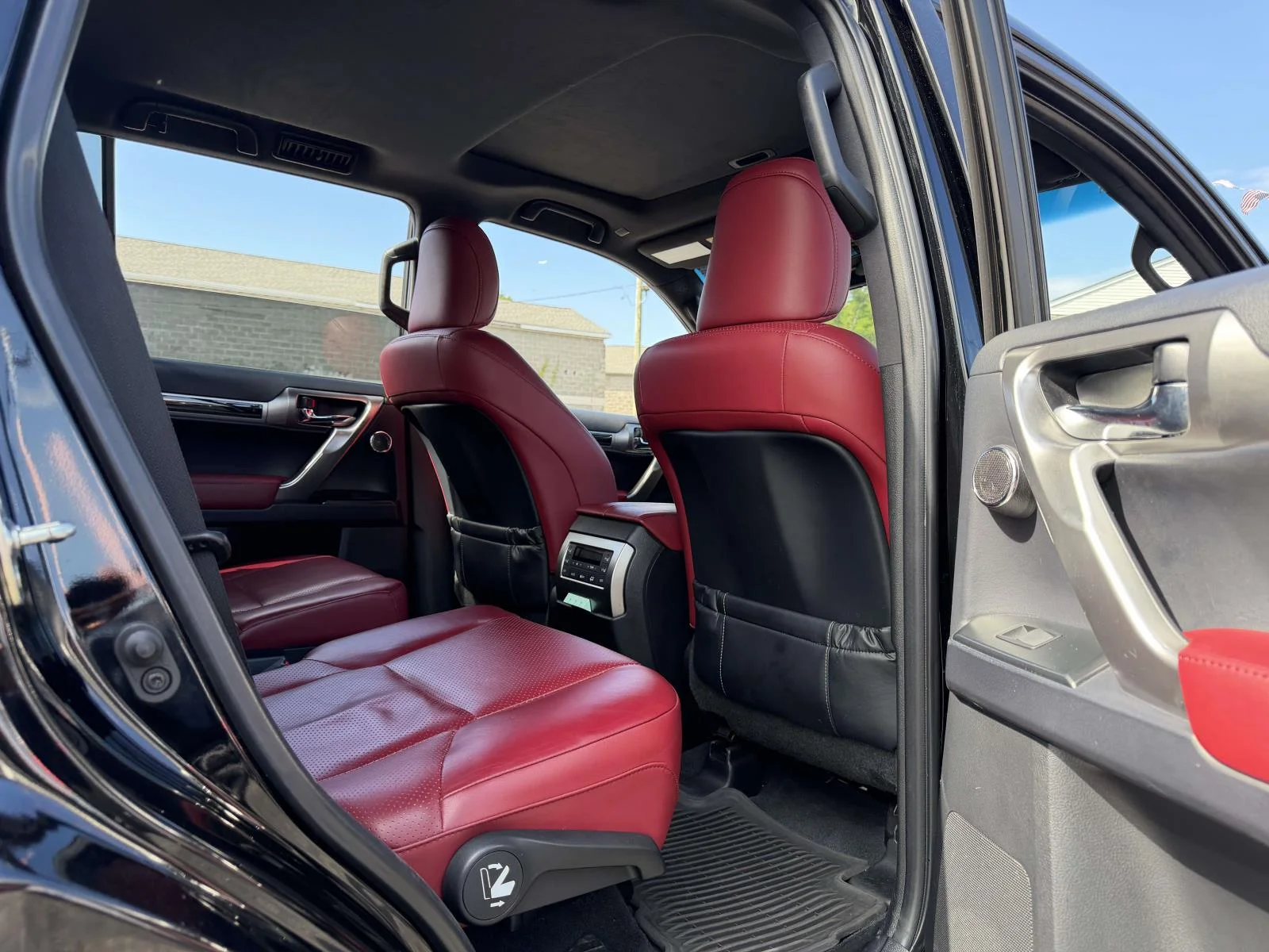 2023 Lexus GX LUXURY - Photo 14