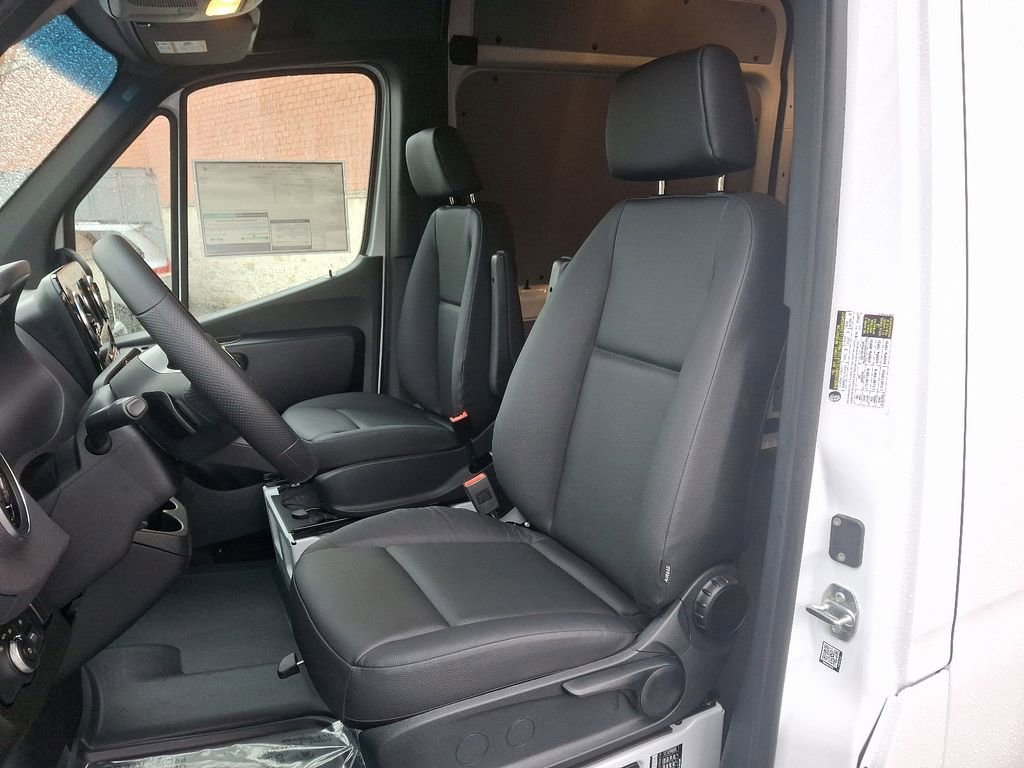 2025 Mercedes-Benz Sprinter Cargo Van Base - Photo 30