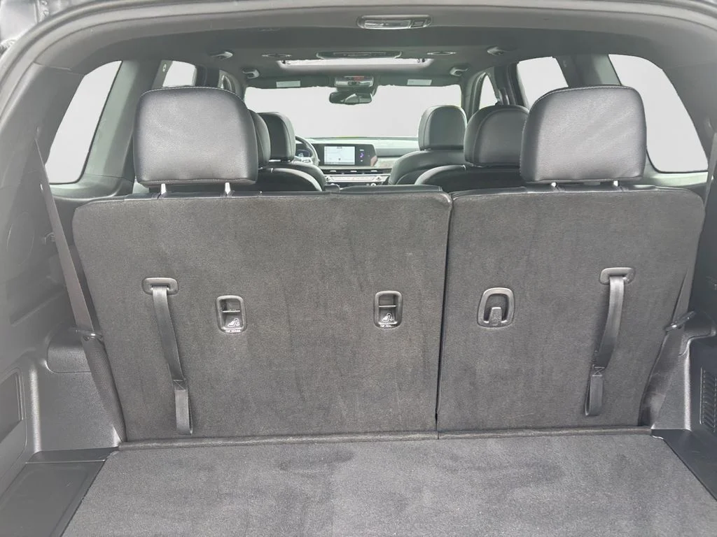 Used 2024 Black Kia EX X-Line image 28