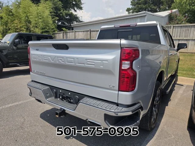 Used 2020 Silver Chevrolet LT image 9