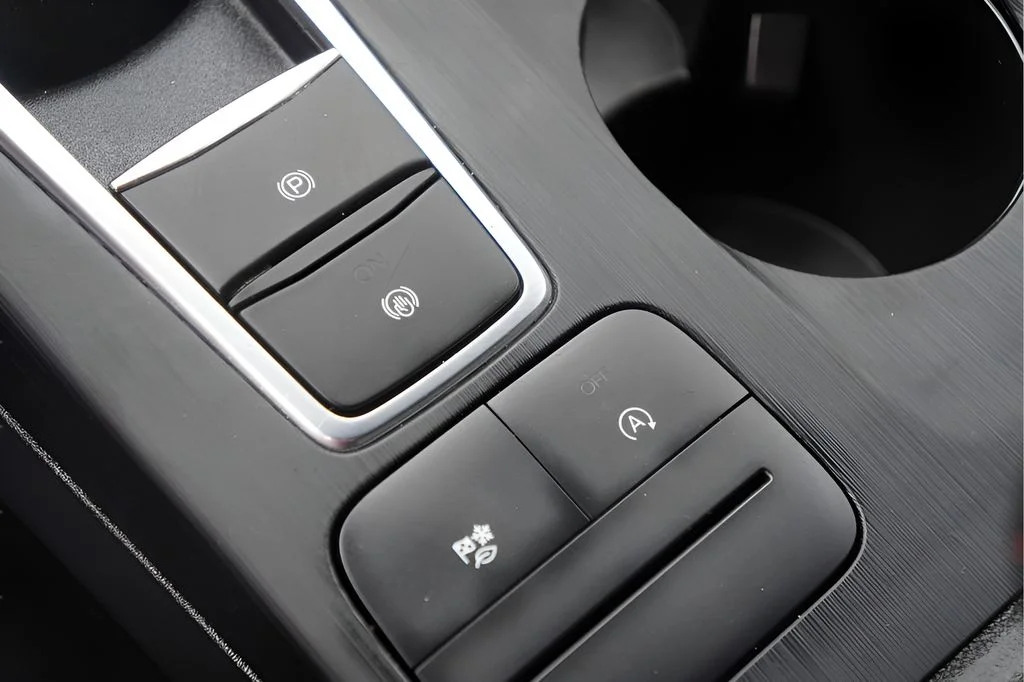 Used 2025 Gray Metallic Ford ST-Line image 29