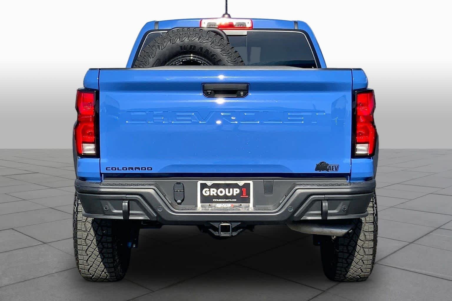 Used 2025 Reef Blue Metallic Chevrolet ZR2 image 5