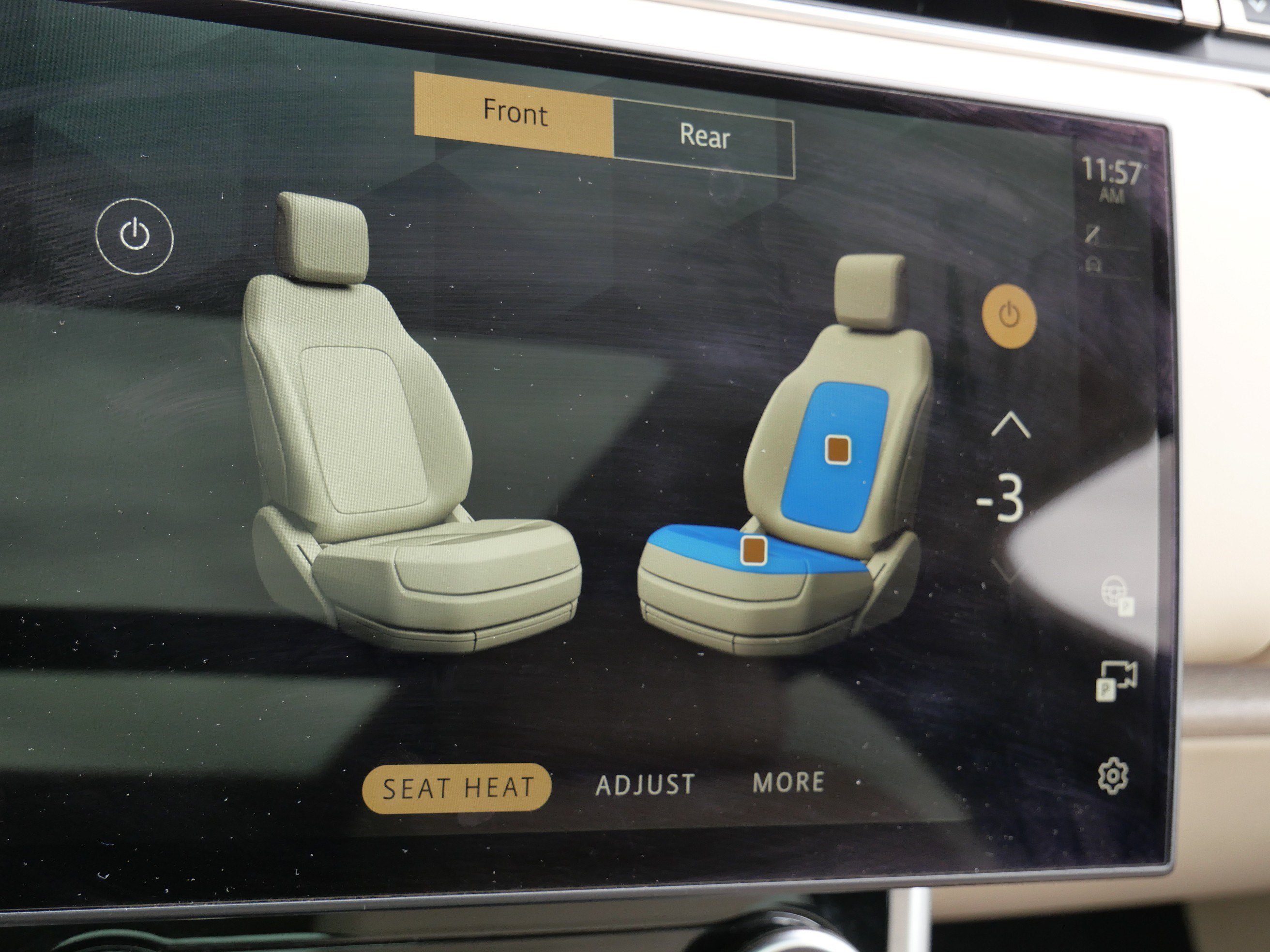 Used 2023 Portofino Blue Metallic Land Rover SE image 32