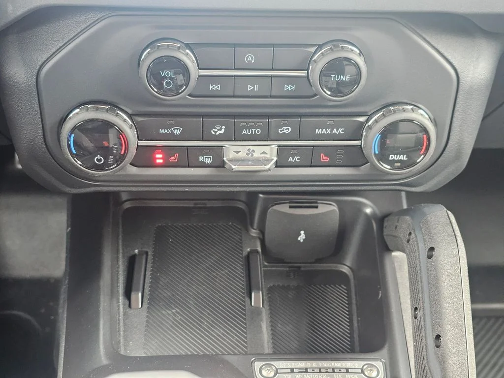 New 2025 Gray Ford Big Bend image 30