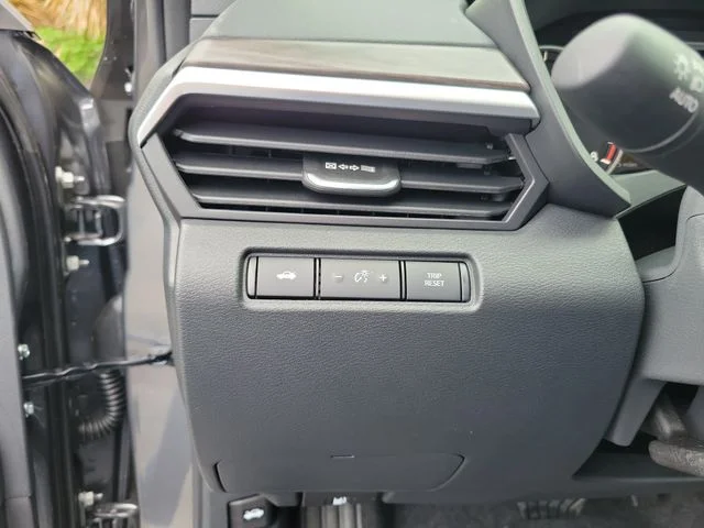 New 2026 Gray Nissan 2.5 SV image 18