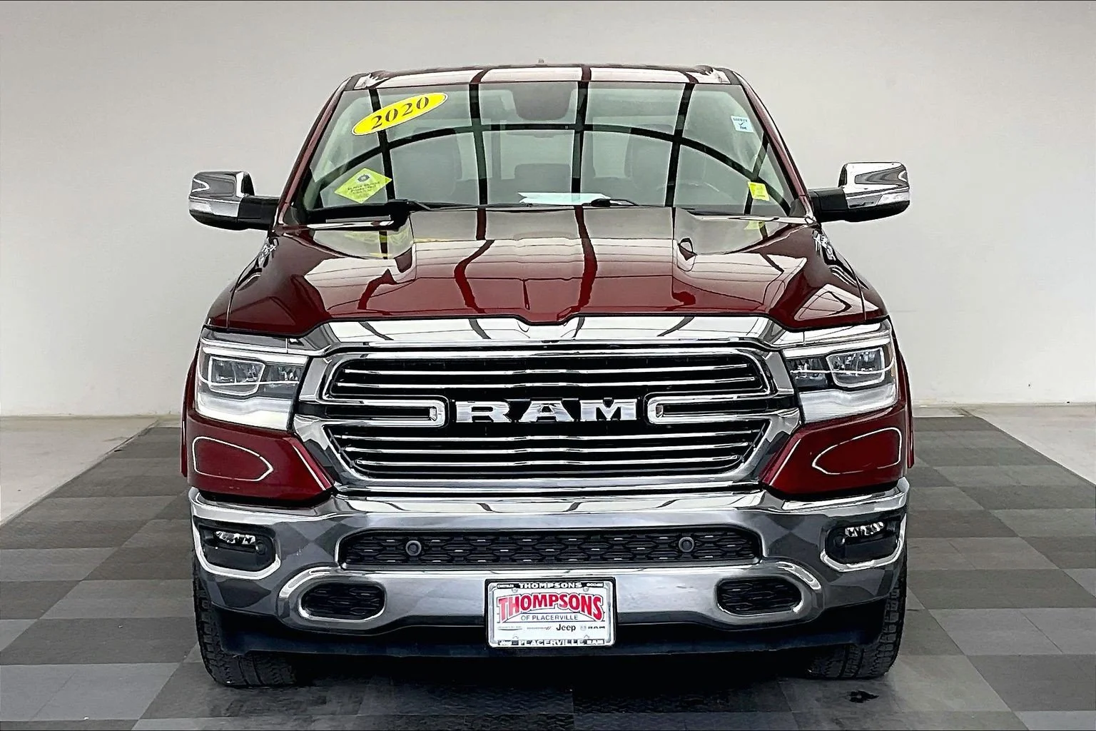 Used 2020 Delmonico Red Pearlcoat Ram Laramie image 2