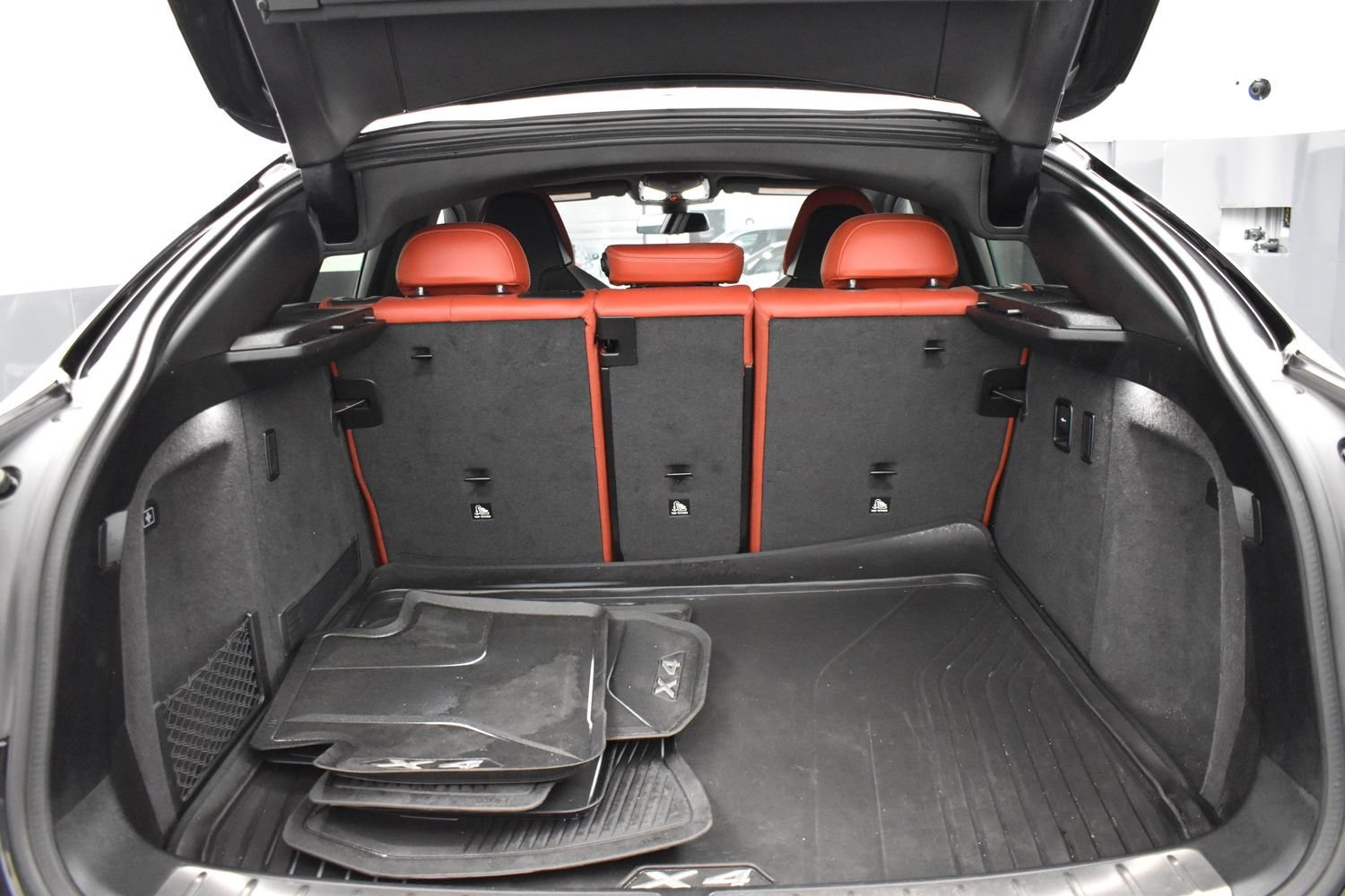 Used 2020 Black BMW Competition image 11