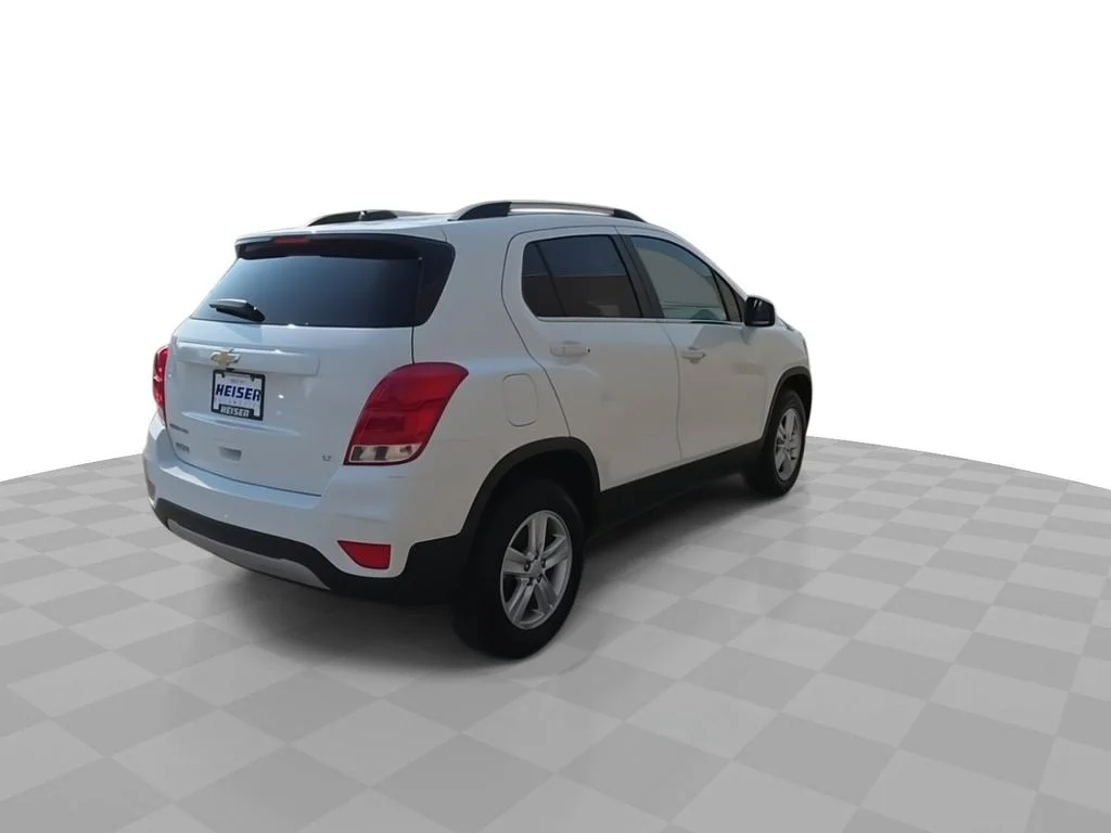 Used 2020 White Chevrolet LT image 8