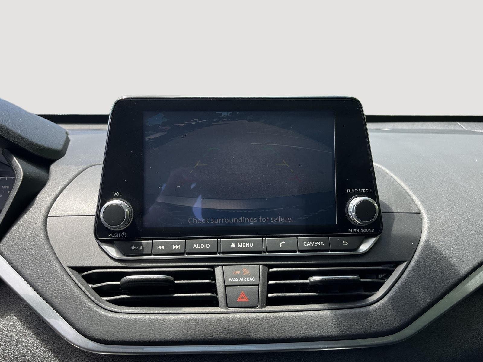 Used 2025 Gun Metallic Nissan S image 23