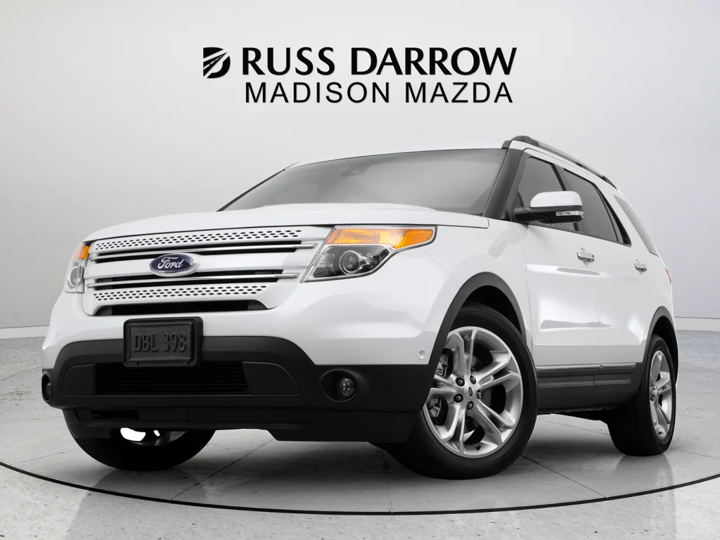 Used 2015 White Ford Limited image 4