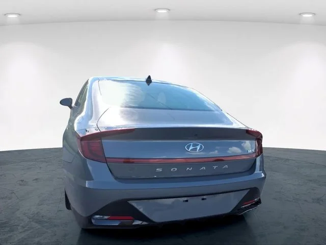 Used 2022 Gray Hyundai SEL Plus image 18