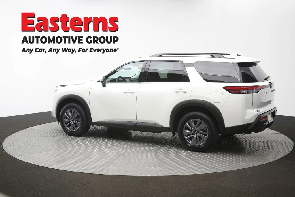 Used 2023 White Nissan SV image 65