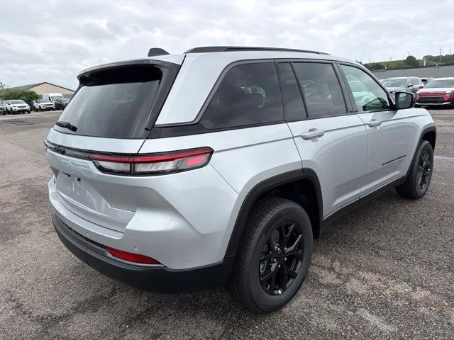 New 2026 Silver Jeep Altitude image 3