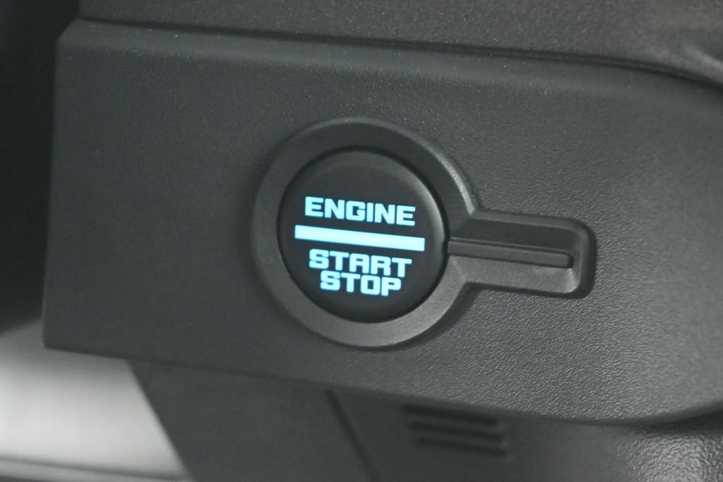New 2026 Shadow Black Ford Badlands image 12