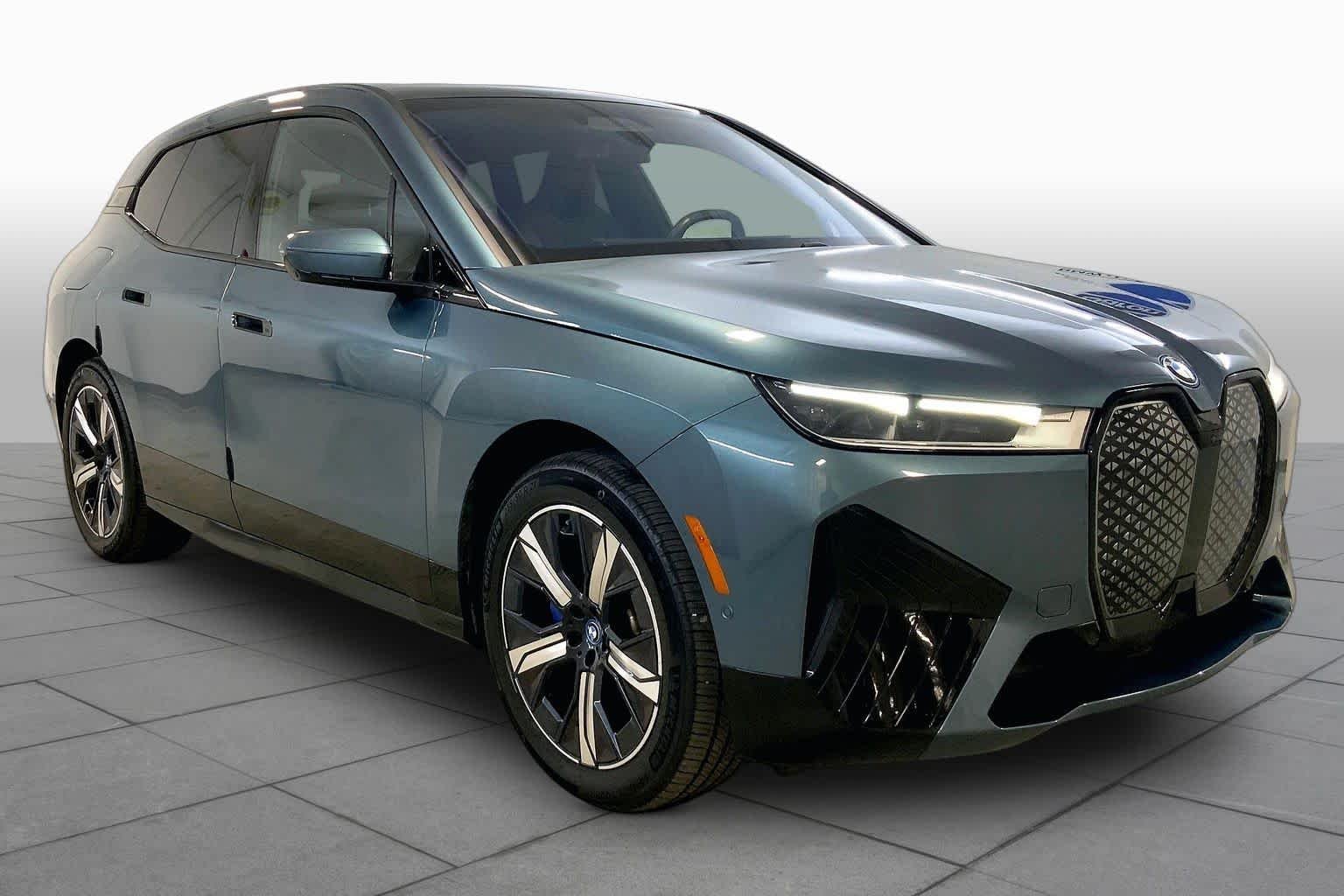 Used 2024 BMW iX Base with VIN WB523CF03RCN72082 for sale in Merriam, KS