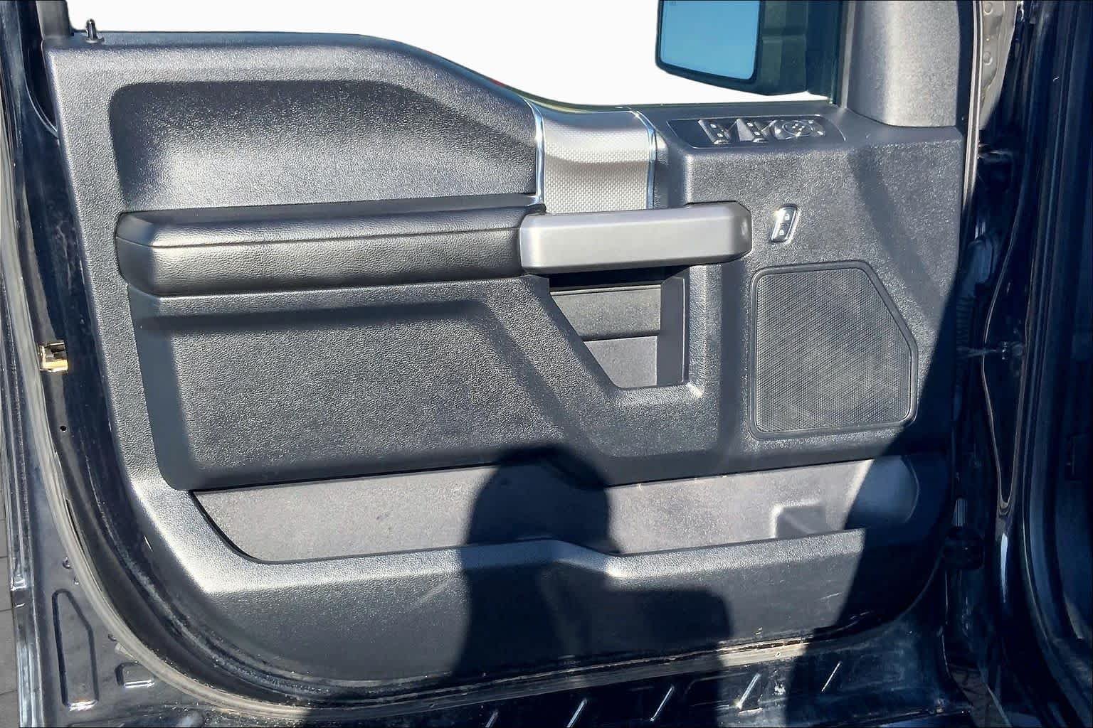 Used 2017 Shadow Black Ford XLT image 22