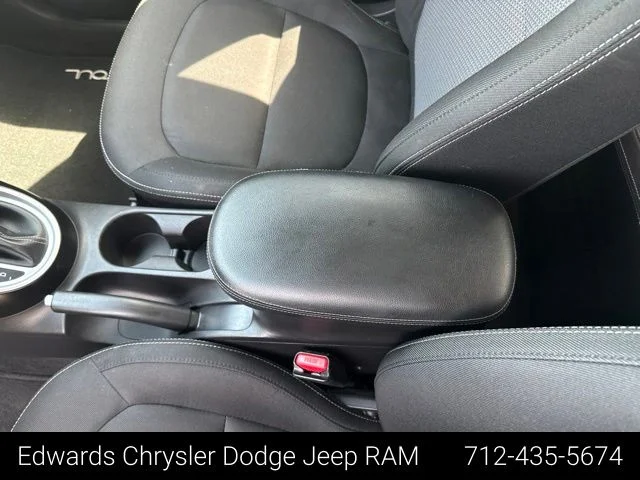 Used 2019 White Kia Plus image 20