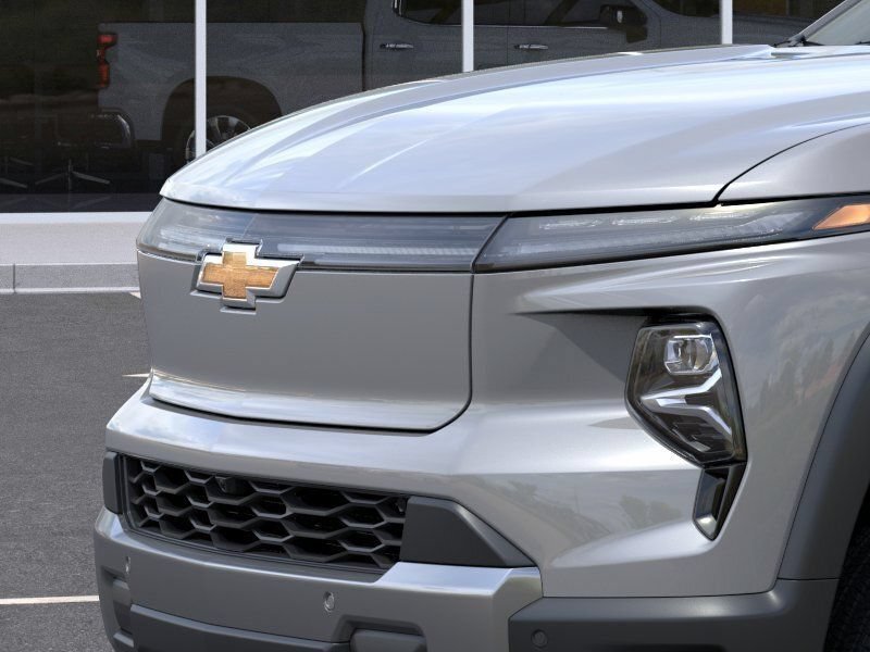 New 2026 Slate Gray Metallic Chevrolet LT - Extended Range image 14