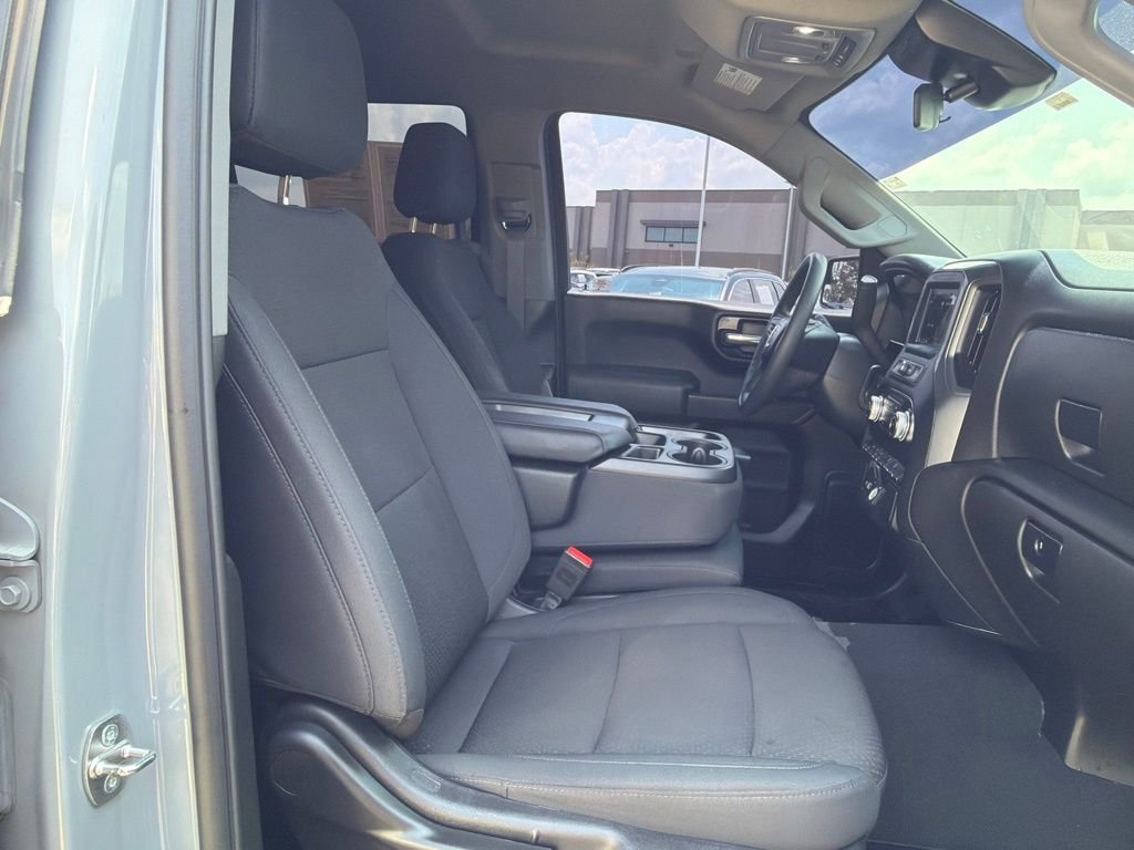 Used 2024 Gray GMC Pro image 19