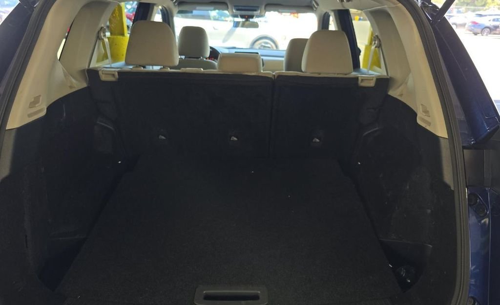 Used 2023 Blue Nissan SV image 12