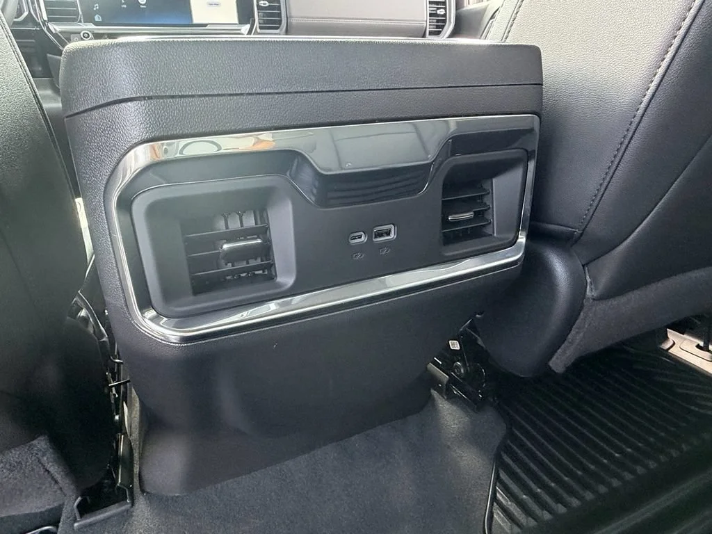 2026 Chevrolet Silverado 1500 LTZ - Photo 13
